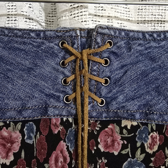 Vintage Faded Glory Floral Skirt with Denim Waistband - Picture 2 of 6